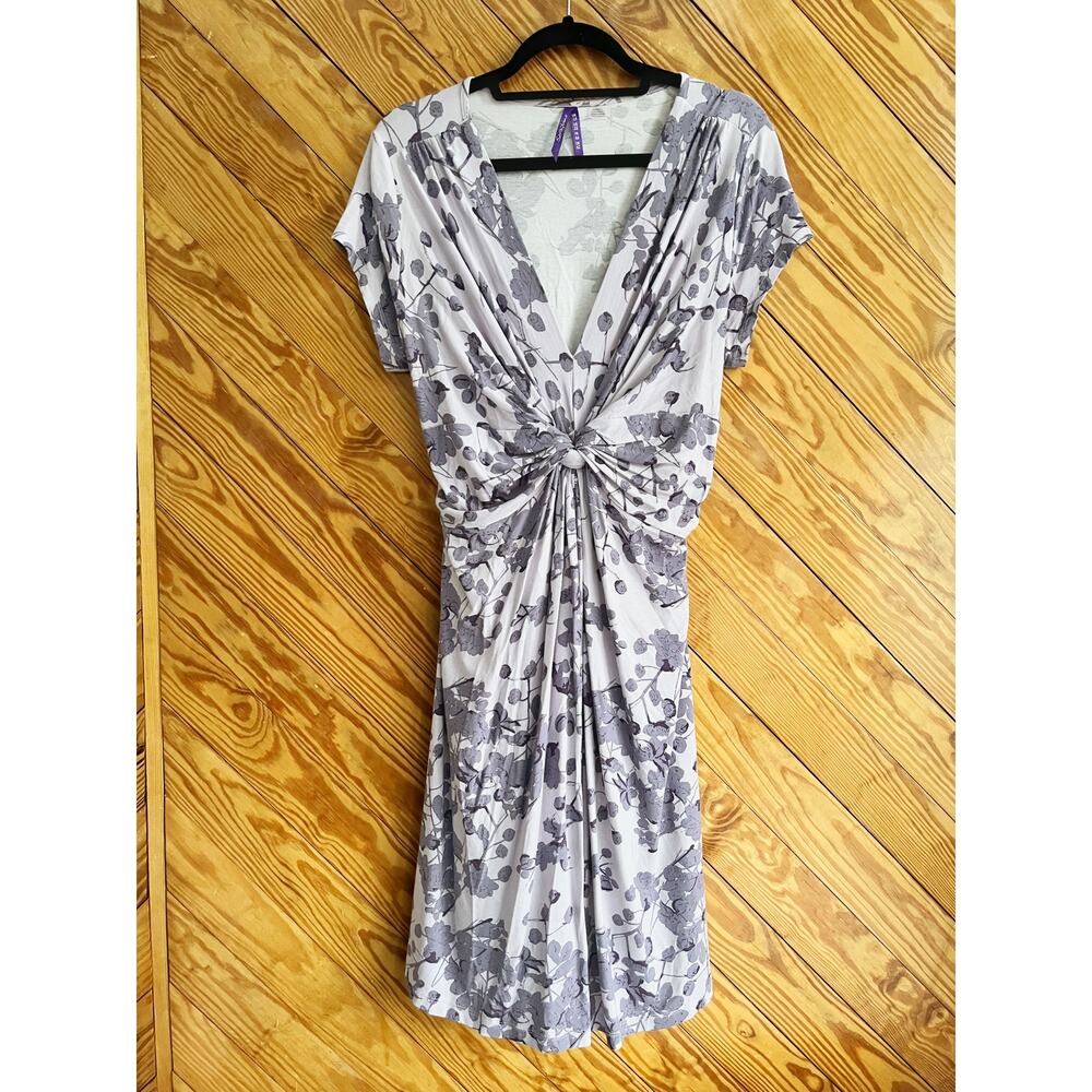 SERAPHINE Maternity Lavender Blossom Knot Front Empire Waist Dress - Picture 4 of 7